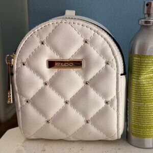 ALDO White w/gold quilted coin purse.